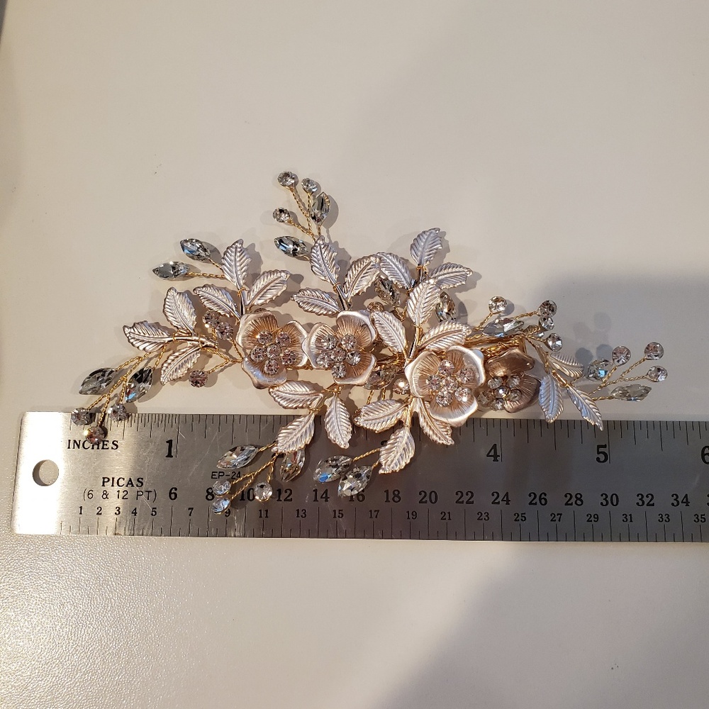 BRIDAL GOLD Crystal Rhinestone Flower Hair Pin